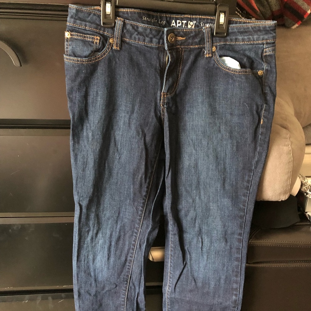 Apt. 9 jeans , size 8!